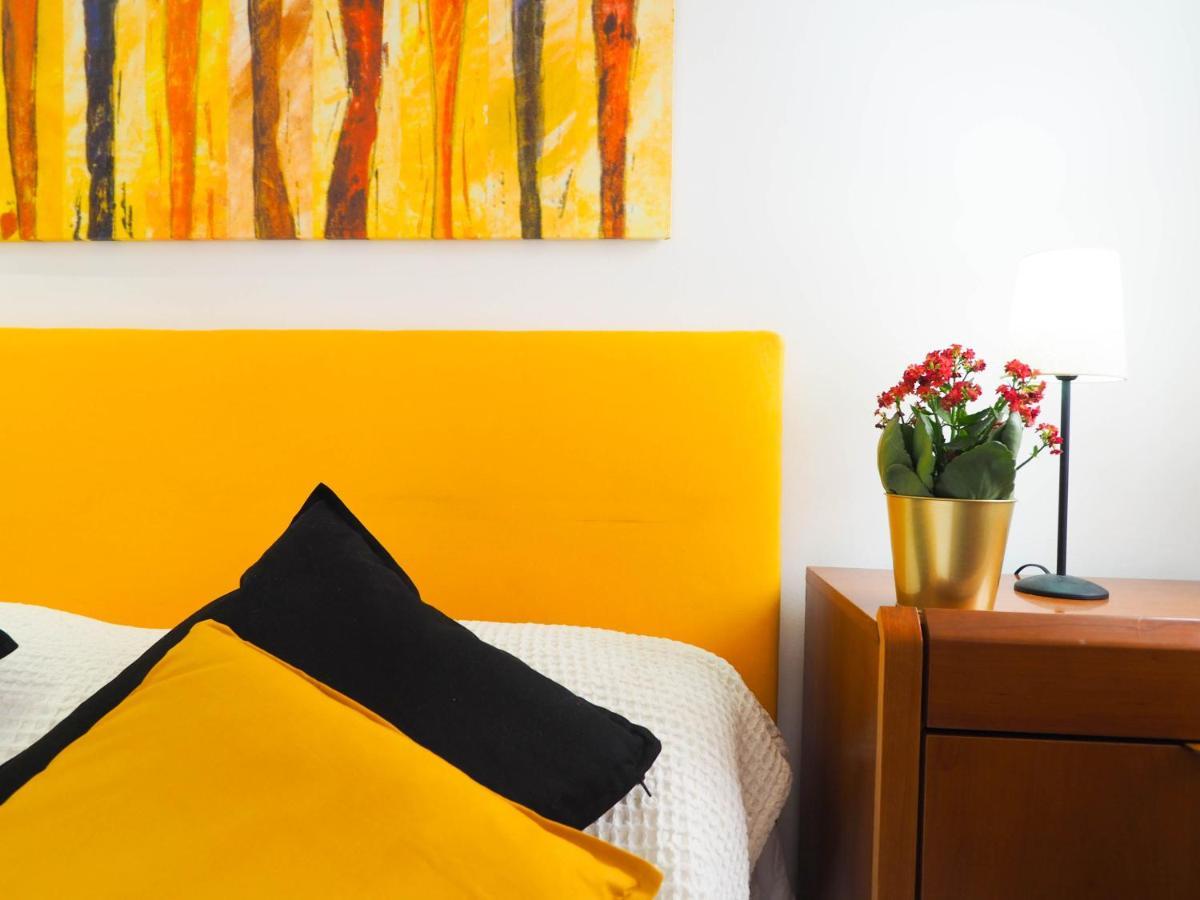 Sunflower Apartment By Hello Homes Sitges Buitenkant foto